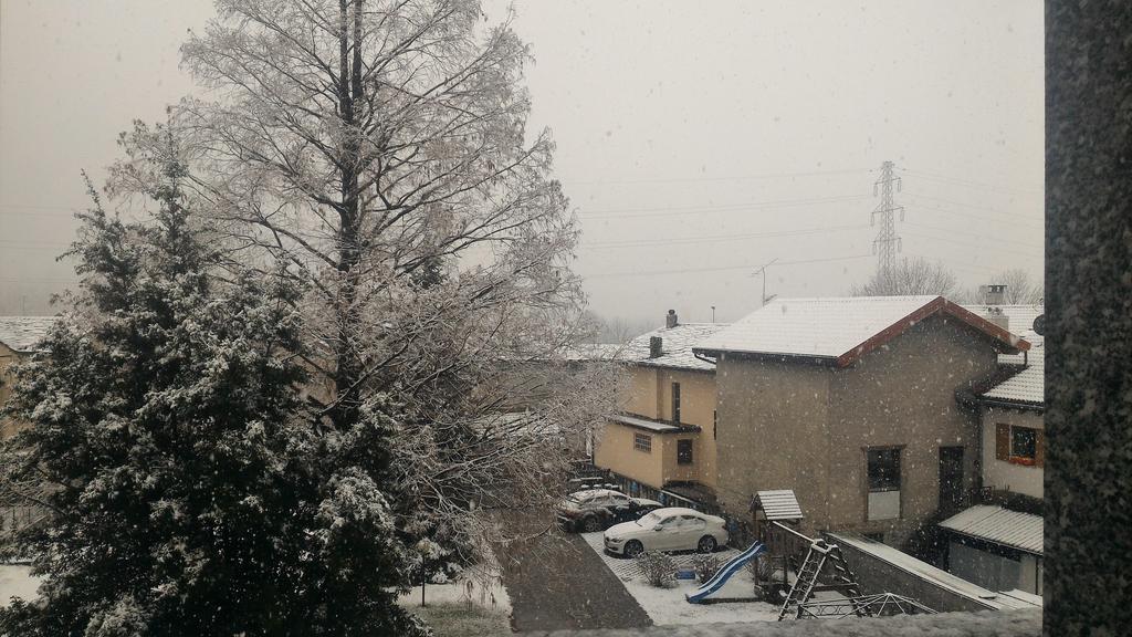 Affittacamere Valchiavenna - Foresteria Lombarda Con Parcheggio Privato Sul Posto! Apprezzata Gestione Familiare Dal 2012, Qualita-Prezzo Top! "Guest-House With Private Parking On Site! Appreciated Family Management Since 2012, Quality-Price Top!" ภายนอก รูปภาพ