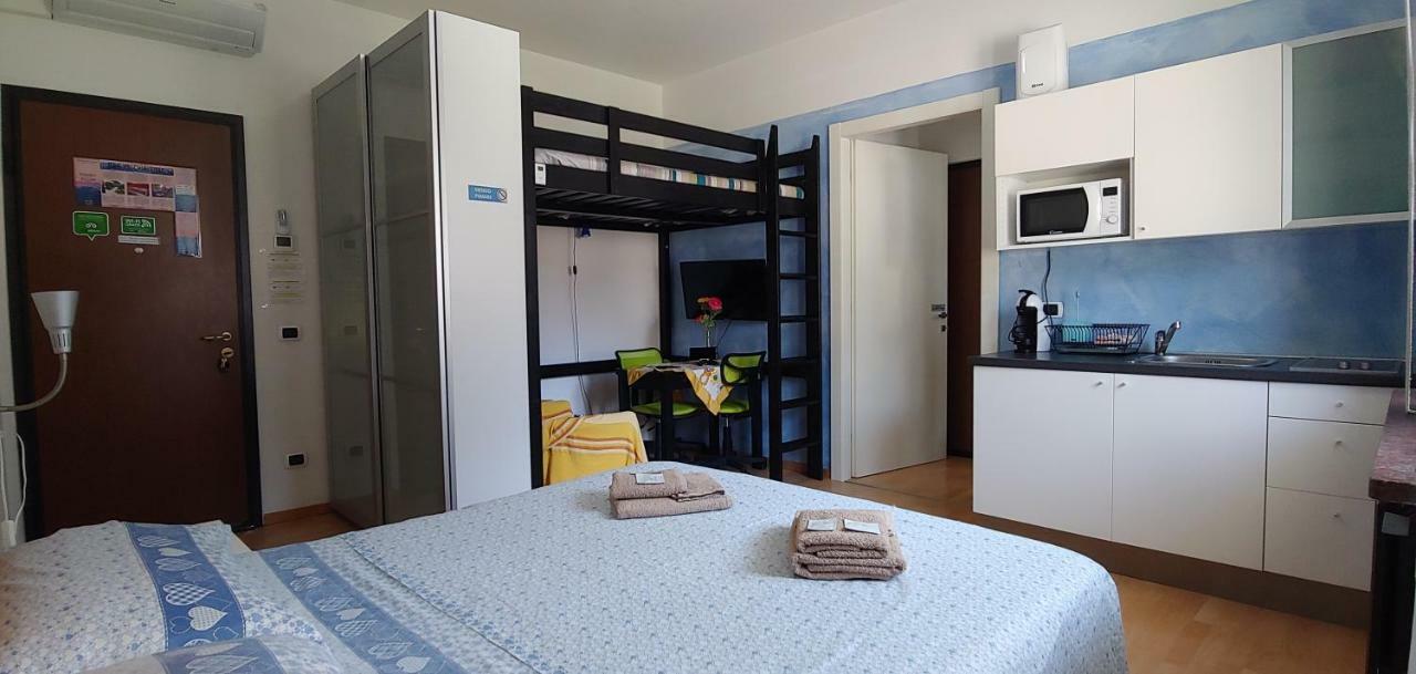 Affittacamere Valchiavenna - Foresteria Lombarda Con Parcheggio Privato Sul Posto! Apprezzata Gestione Familiare Dal 2012, Qualita-Prezzo Top! "Guest-House With Private Parking On Site! Appreciated Family Management Since 2012, Quality-Price Top!" ภายนอก รูปภาพ