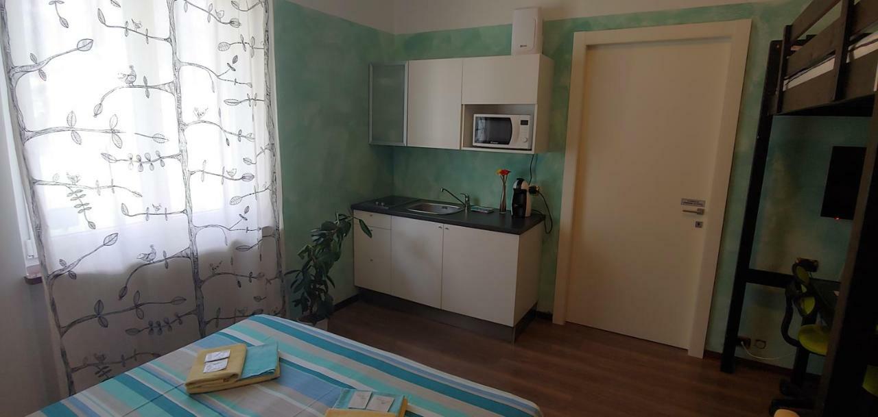 Affittacamere Valchiavenna - Foresteria Lombarda Con Parcheggio Privato Sul Posto! Apprezzata Gestione Familiare Dal 2012, Qualita-Prezzo Top! "Guest-House With Private Parking On Site! Appreciated Family Management Since 2012, Quality-Price Top!" ภายนอก รูปภาพ
